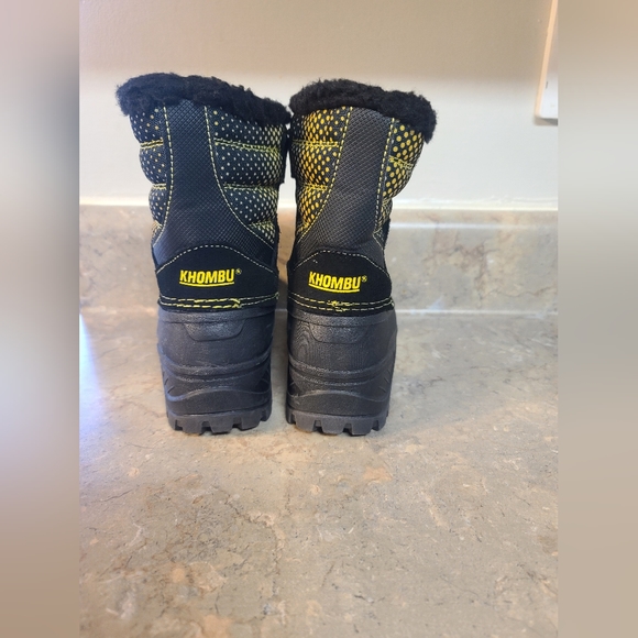 Shoes Khombuboys Snow Boots Size 11 Toddler Poshmark